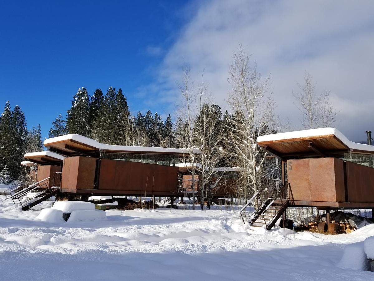 Rolling Huts Villa Mazama Bagian luar foto