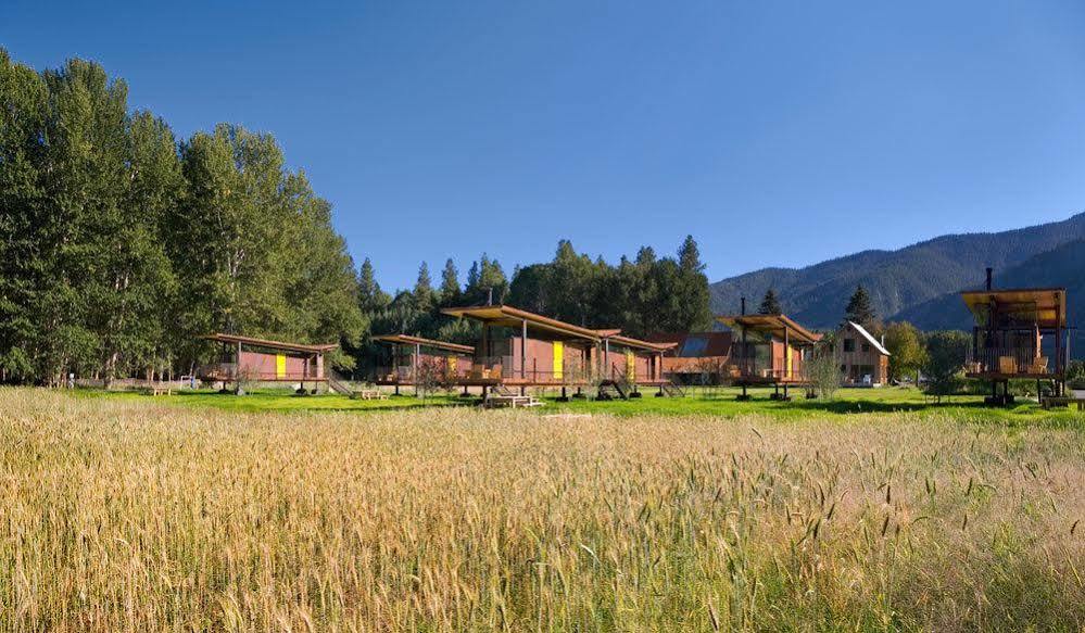 Rolling Huts Villa Mazama Bagian luar foto